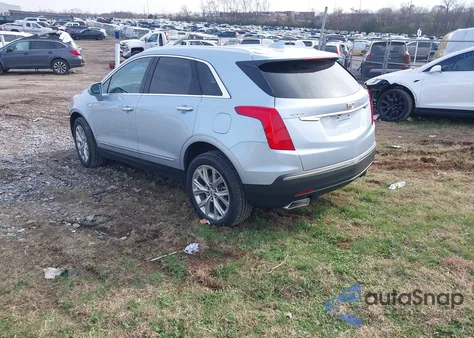 2017 Cadillac Xt5 Luxury z USA, uszkodzony, nr VIN 1GYKNBRS5HZ305361
